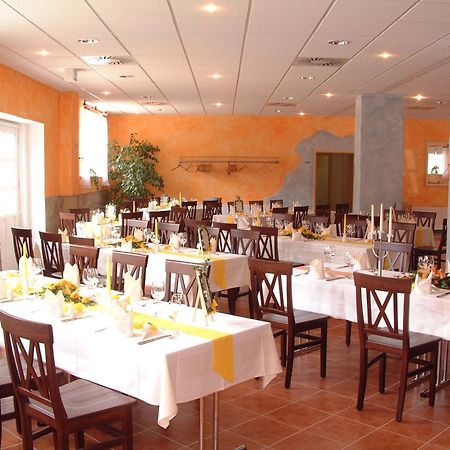 Hotel Gut Voigtlaender Blankenburg  Ngoại thất bức ảnh