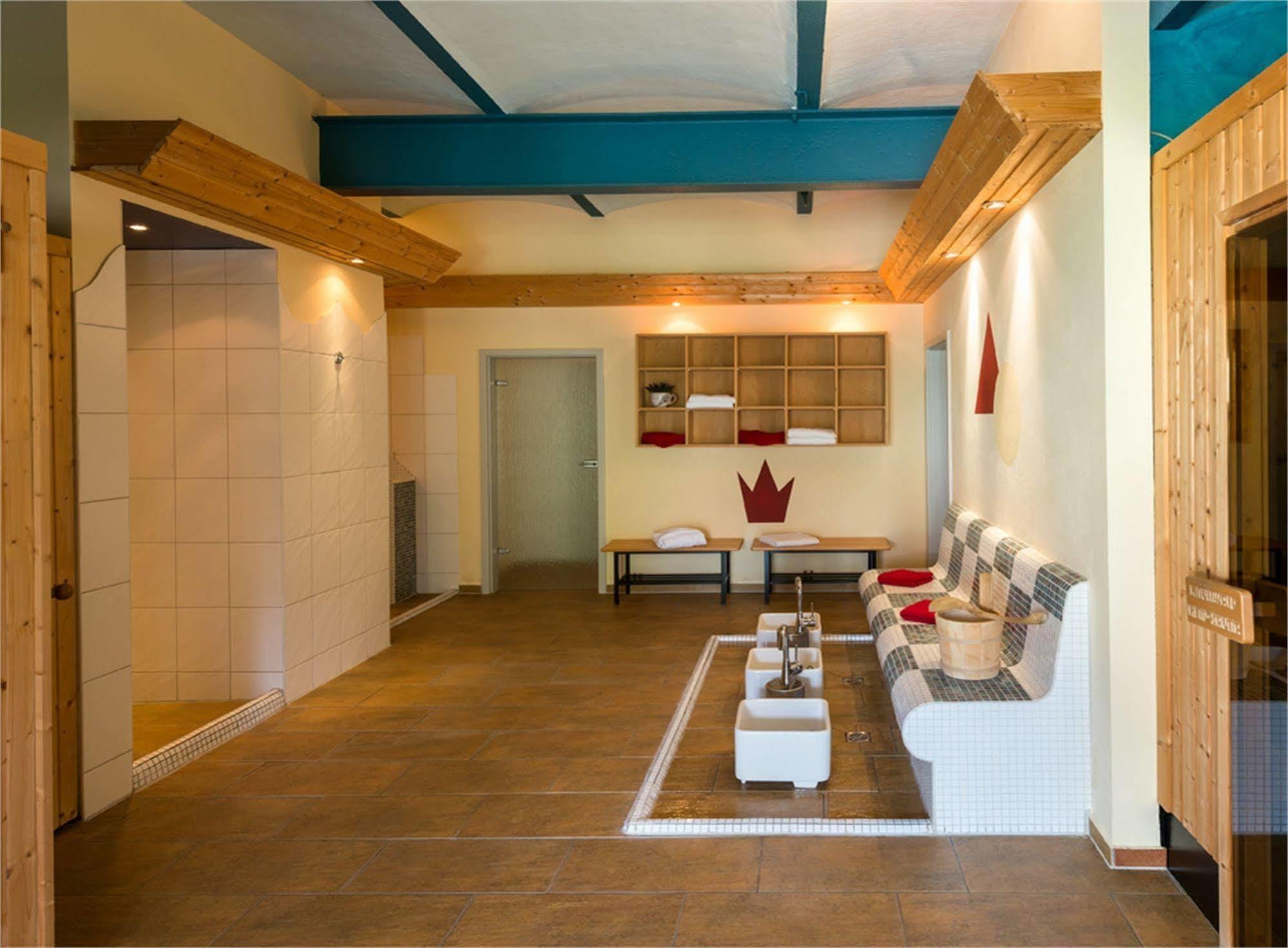 Hotel Gut Voigtlaender Blankenburg  Ngoại thất bức ảnh