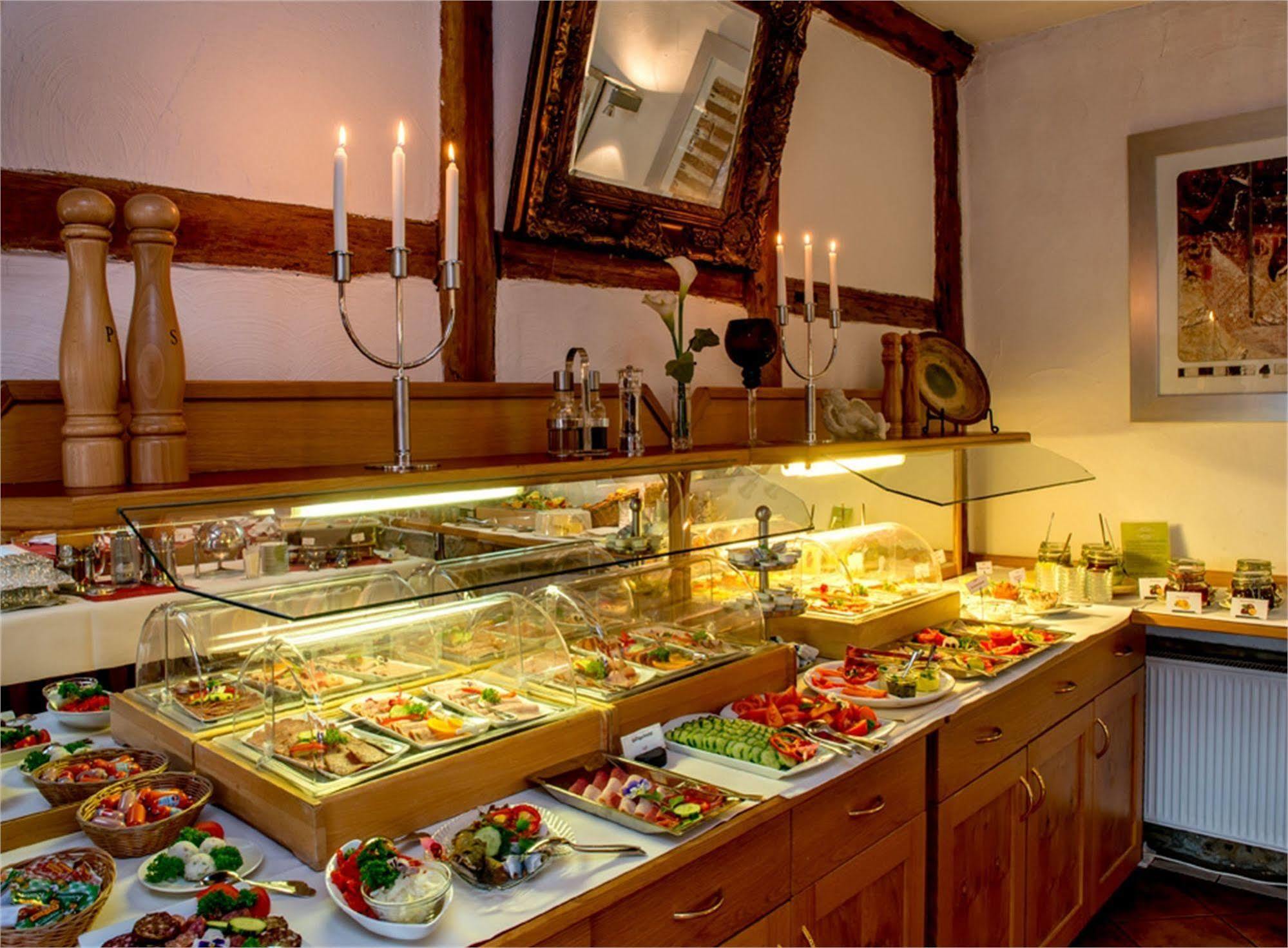 Hotel Gut Voigtlaender Blankenburg  Ngoại thất bức ảnh